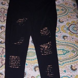 Torrid leggings size 3